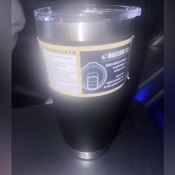 Yeti Rambler 20 oz Tumbler - Matte Black - Picture 7 of 7